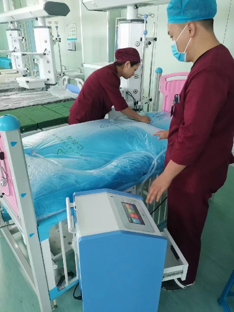 床單位消（xiāo）毒機